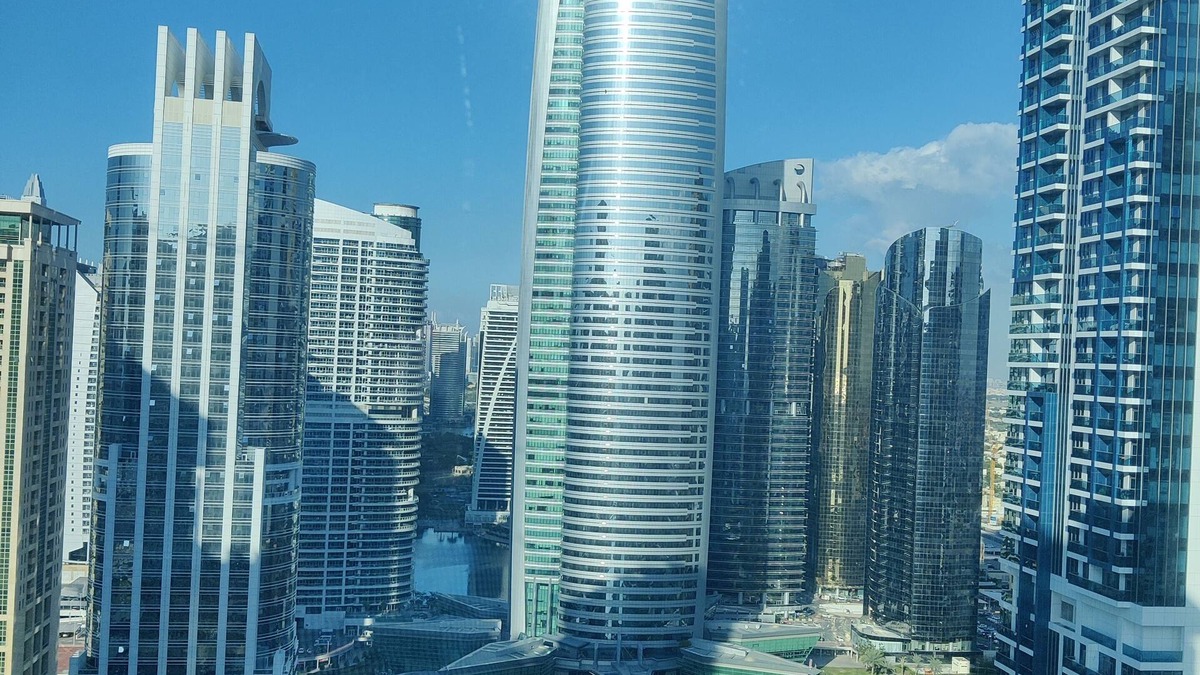 Vasant Vihar Apartment | Luxury Lakeview Apartment