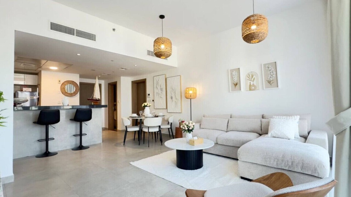 Al Raha Beach Apartment | Luxury Living at Its Best : 2BR in Al Rahah