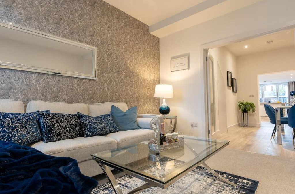 Redhill Apartment | Luxury Living Away From Home