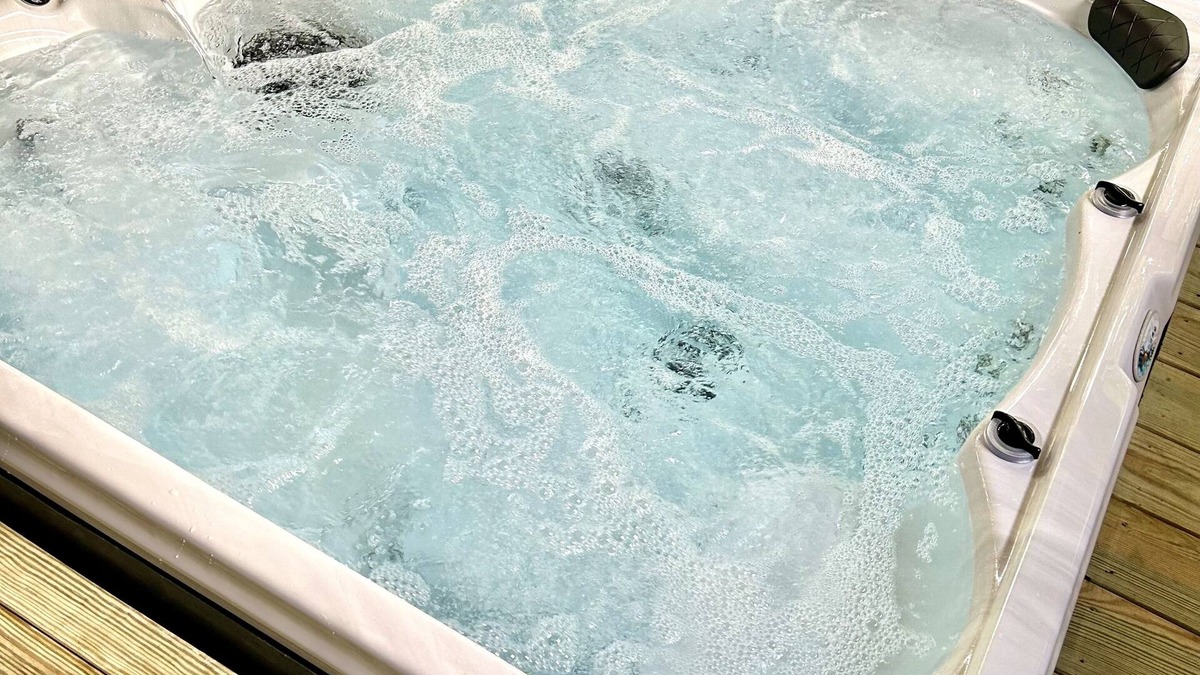 Fort Kent Mills House | Luxury Living! Relaxing Hot Tub Spa King Suite On Trails In Town WiFi