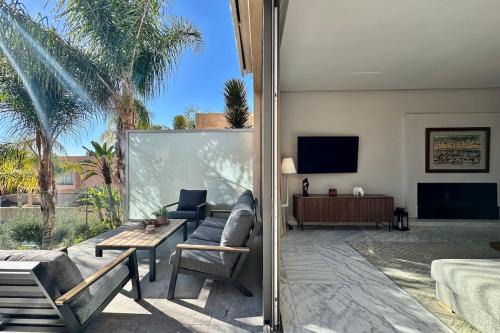Annakhil Apartment | Luxury living/Terrace/Pool