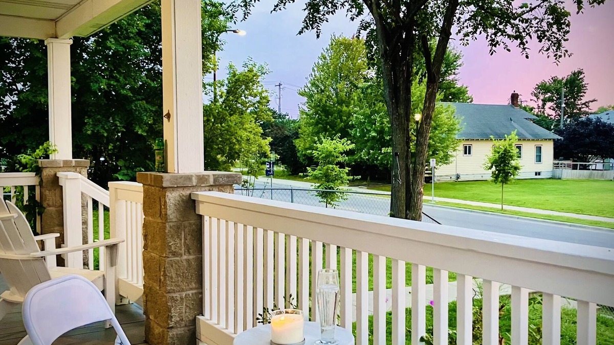 Minneapolis House | Luxury, Location, and Convenience.