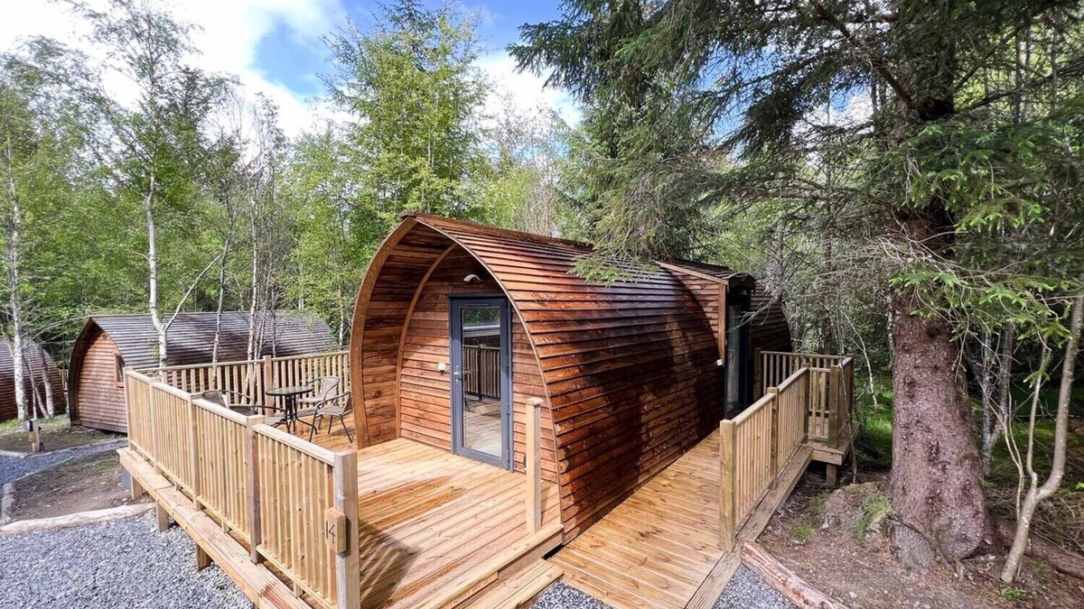 Tomintoul Cabin | Luxury Lodge in scenic Scottish Highlands