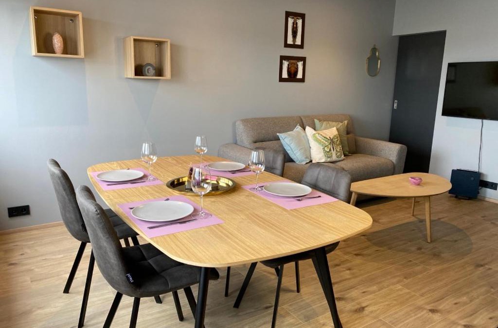 Oddeyrin Apartment | Luxury Loft Apartment Akureyri