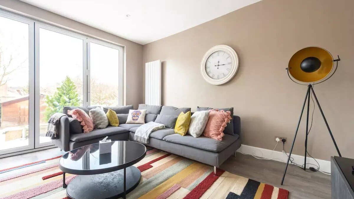 Golders Green Apartment | Luxury London Garden Flat