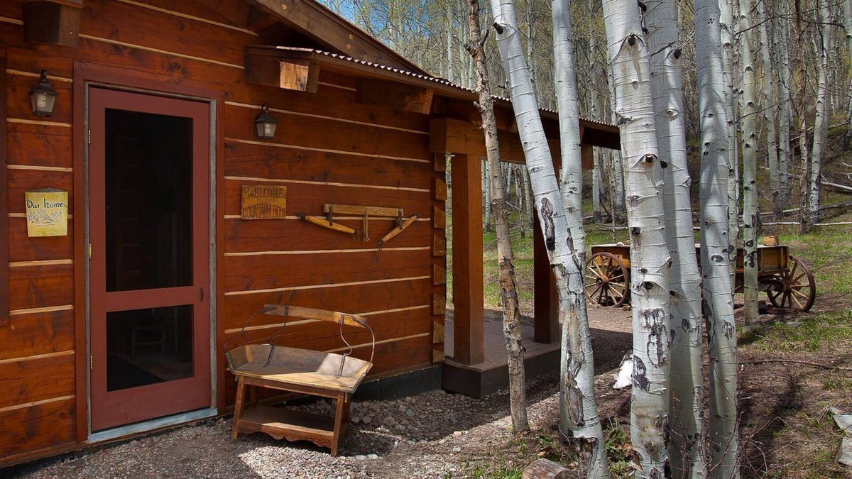 Carbondale Cabin | Luxury magical mountain complex at the heart of the Colorado Rocky Mountains