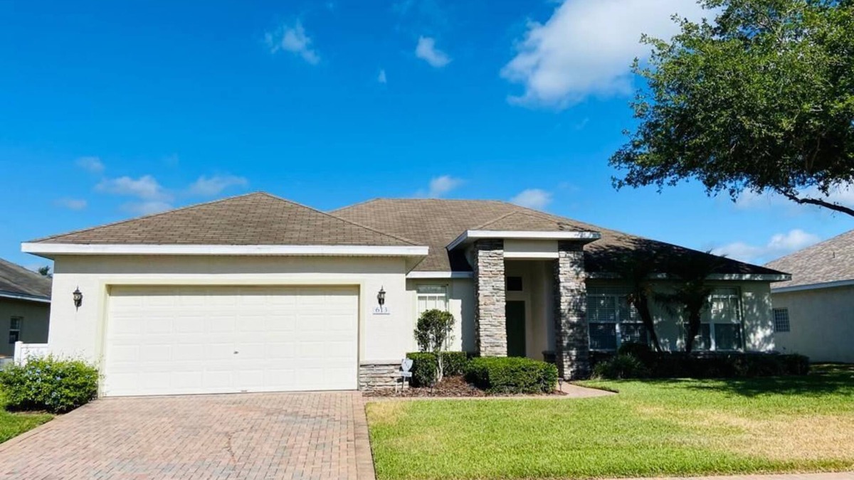 West Haven House | Luxury Manor Vacation Home with Pool and Spa