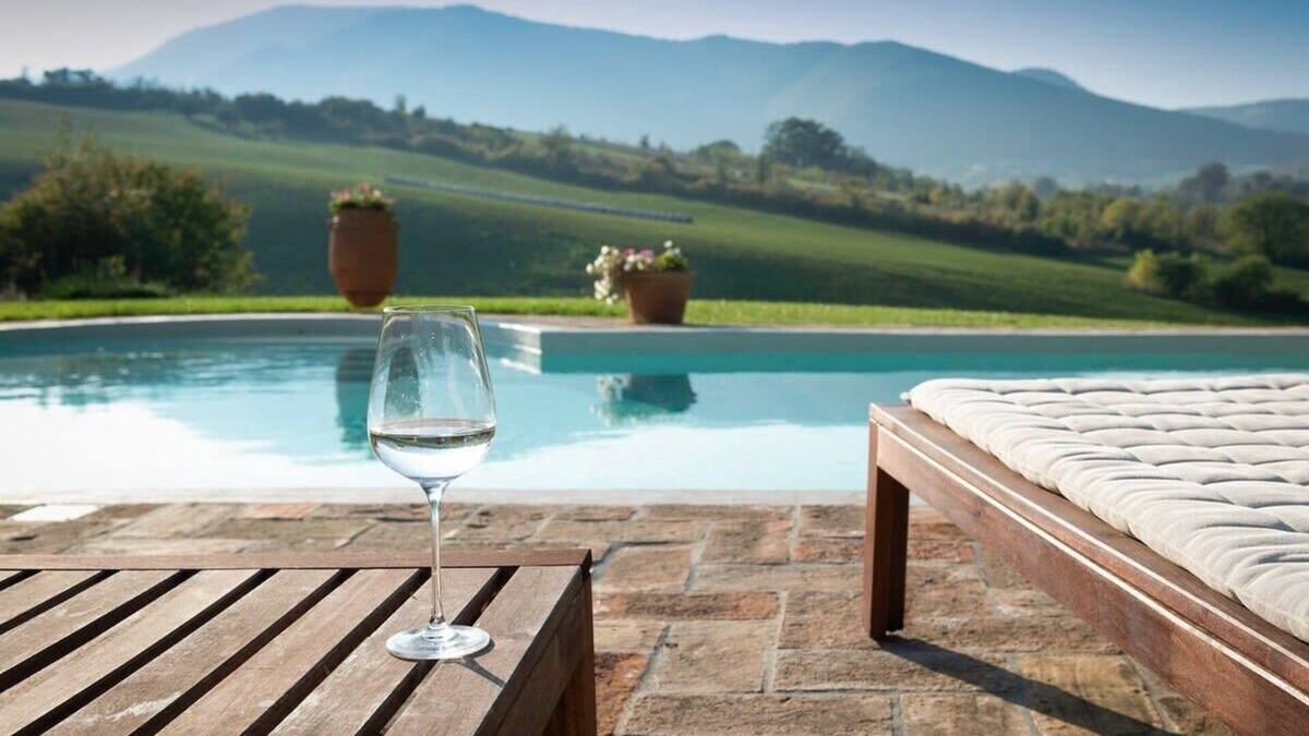 Apiro Villa | Luxury Marche villa rental