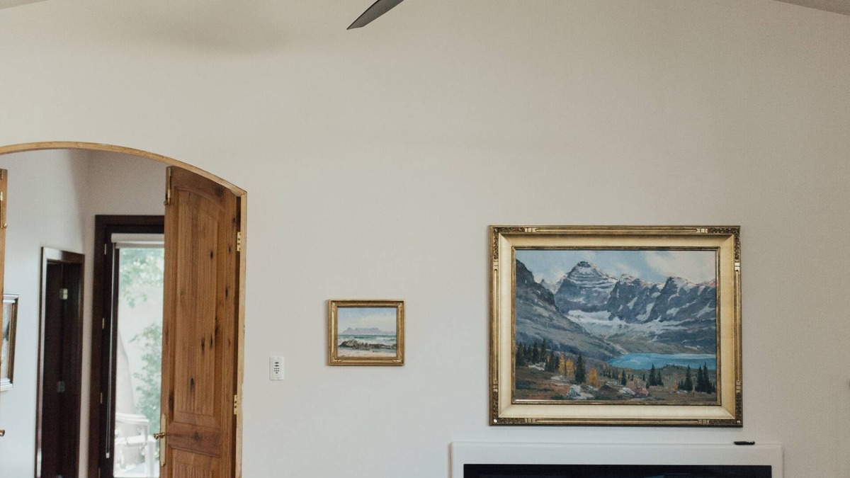 Billings Condo | Luxury Midtown Family Condo