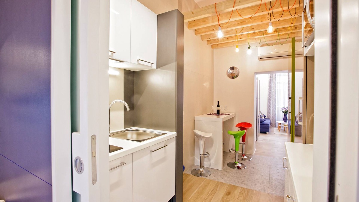 Bacvice Apartment | Luxury Modern Home With Amazing Shower On The Beach Close To Diocletian Palace