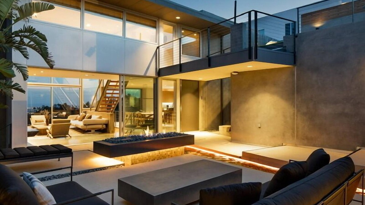 Hollywood Hills West House | Luxury Modern Japanese-Style Zen Retreat in Hollywood Hills, Los Angeles Views