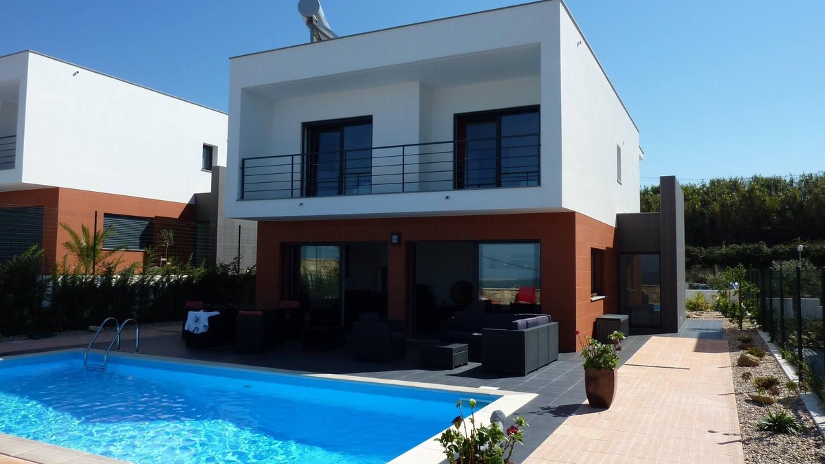 Obidos Villa | Luxury modern villa with private swimming pool and unique view of ocean and mountain landscape