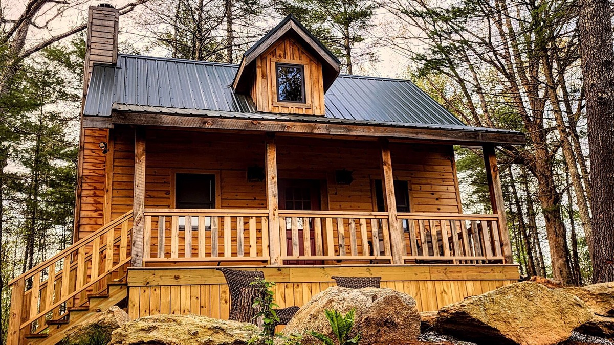 Marshall House | Luxury Mountain View Cabin Near Asheville, NC