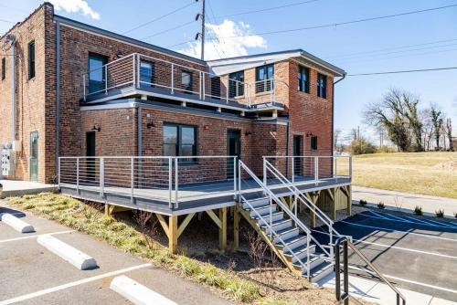 Roanoke Apartment | Luxury Multi-unit Historic Building Near Downtown