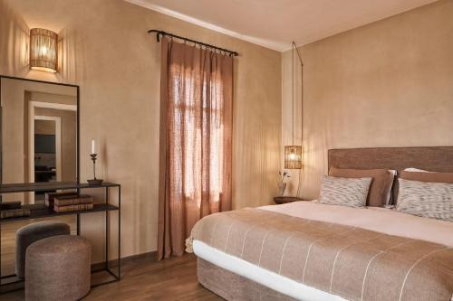 Agios Prokopios Villa | Luxury Naxos Villas Luxury Villa Air Conditioning Private Pool 2 Bedrooms Stelida