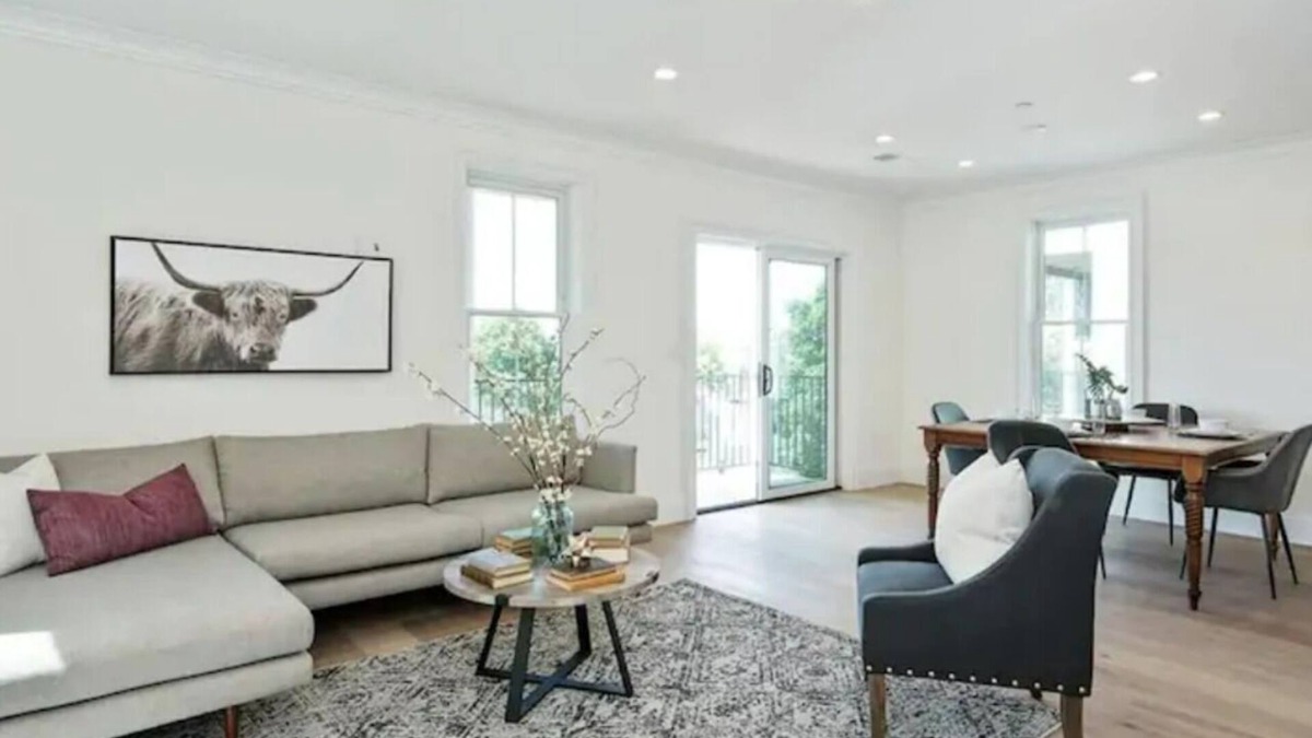 Harbor View - Orient Heights Condo | Luxury, New 2-Bedroom Condo Near Airport/Boston/Train