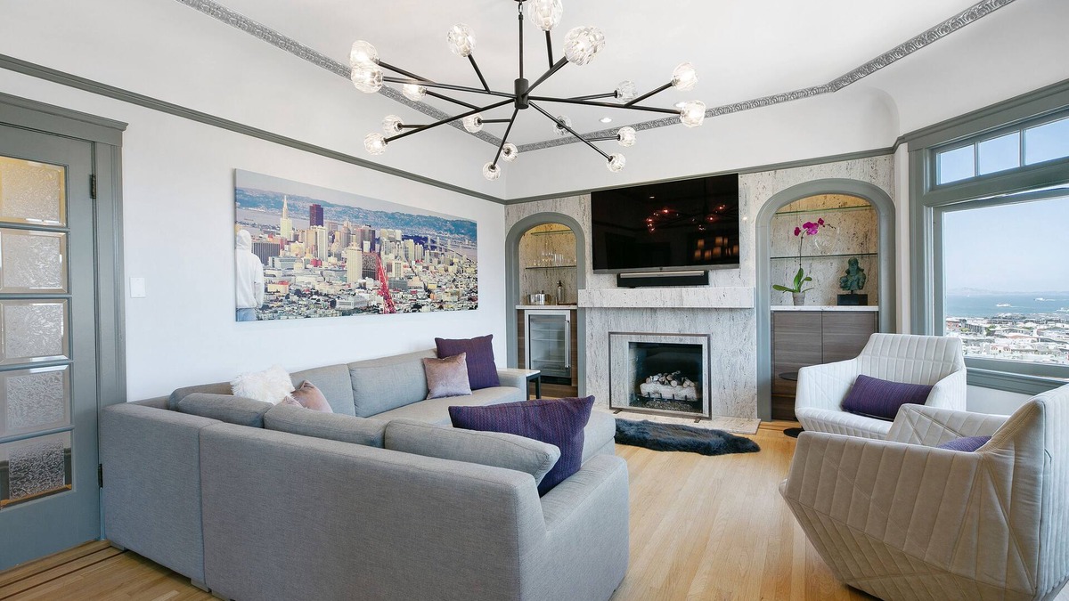 Russian Hill Apartment | Luxury New Penthouse 2 bedroom 2 bath w/office. ORGANIC SANITATION