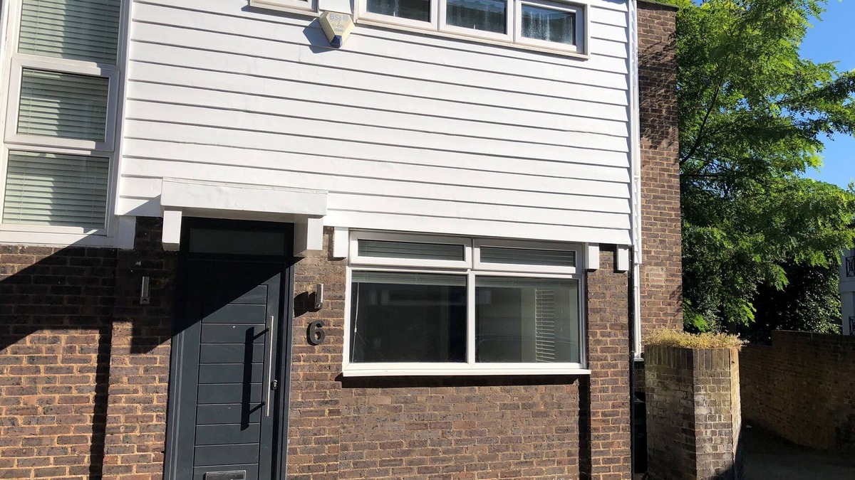 Hampstead House | Luxury newly renovated 3-bedroom, 2-bathroom mews house in Hampstead London