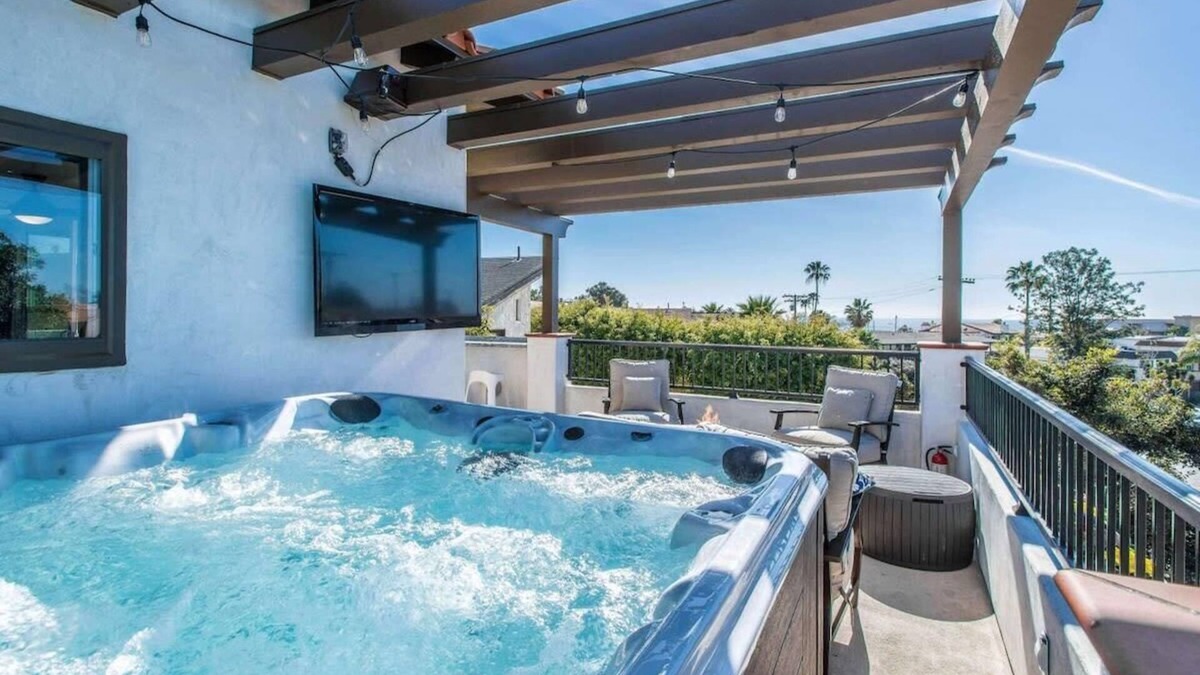 San Clemente Apartment | Luxury Oceanview 5star Stay w/Private HotTub& Deck