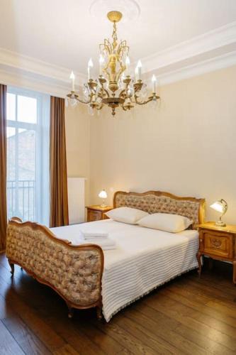 Old Town Apartment | Luxury Old Town Apartment