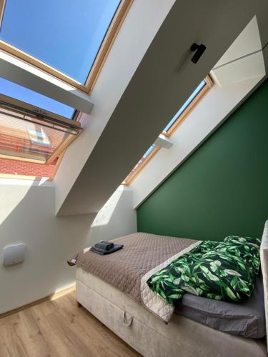 Old Town Apartment | Luxury Old Town River Apartment