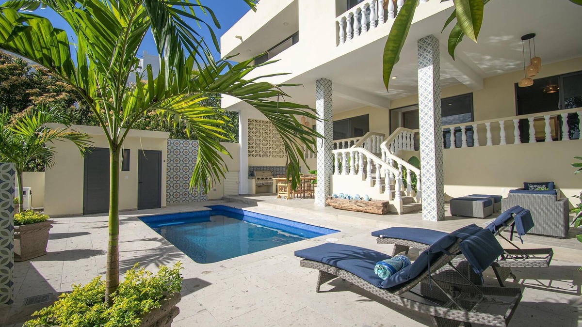 Balcones de Loma Linda House | Luxury on the hill Vista Hermosa