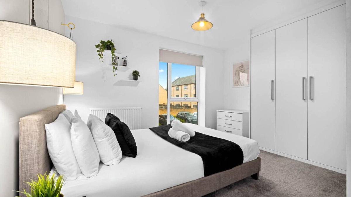 Gay Village Apartment | Luxury One Bed - City Centre - Secure Parking