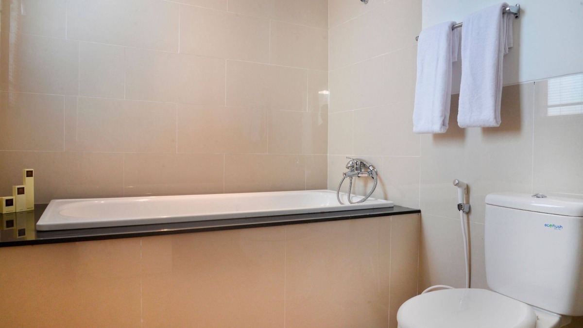 Raya Kuta Villa | Luxury One Bedroom Villa in Legian, Kuta. Private pool, FREE Wifi