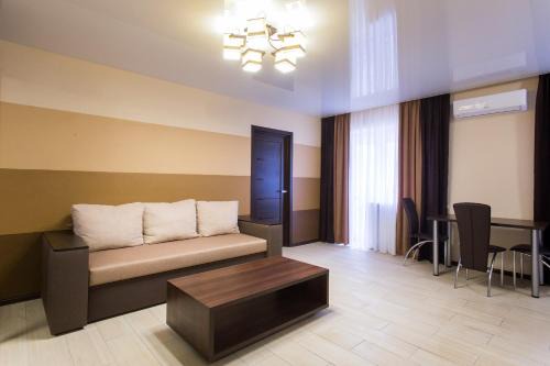 Dzerzhyns'kyi District Apartment | Luxury One bedrooms 23 August