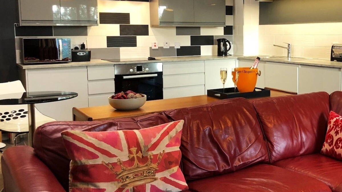Newcastle-upon-Tyne Apartment | Luxury Ouseburn flat with city & river views