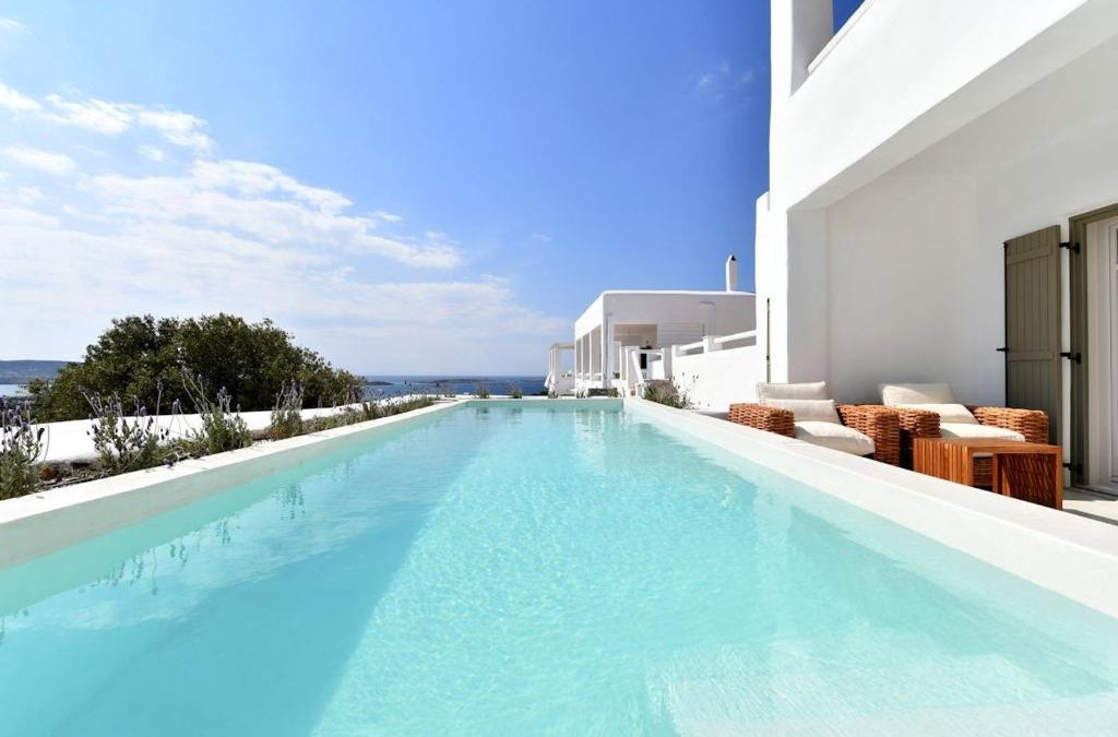 Glisidia Villa | Luxury Paros Villa Villa Kallihroe Privacy Luxury Private Pool Sleeps 12 Glisidia