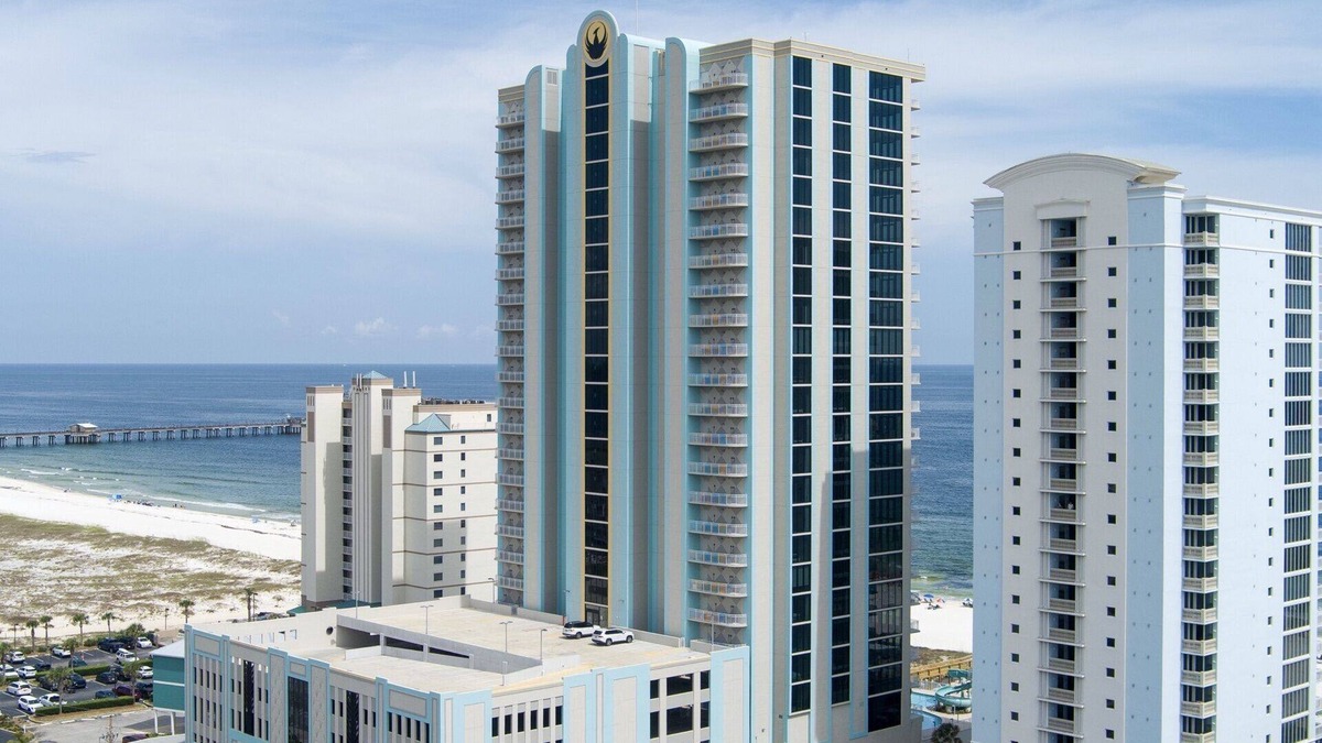 Gulf Shores Condo | Luxury Penthouse-Phoenix Gulf Shores 2-Direct Beachfront-Lazy River