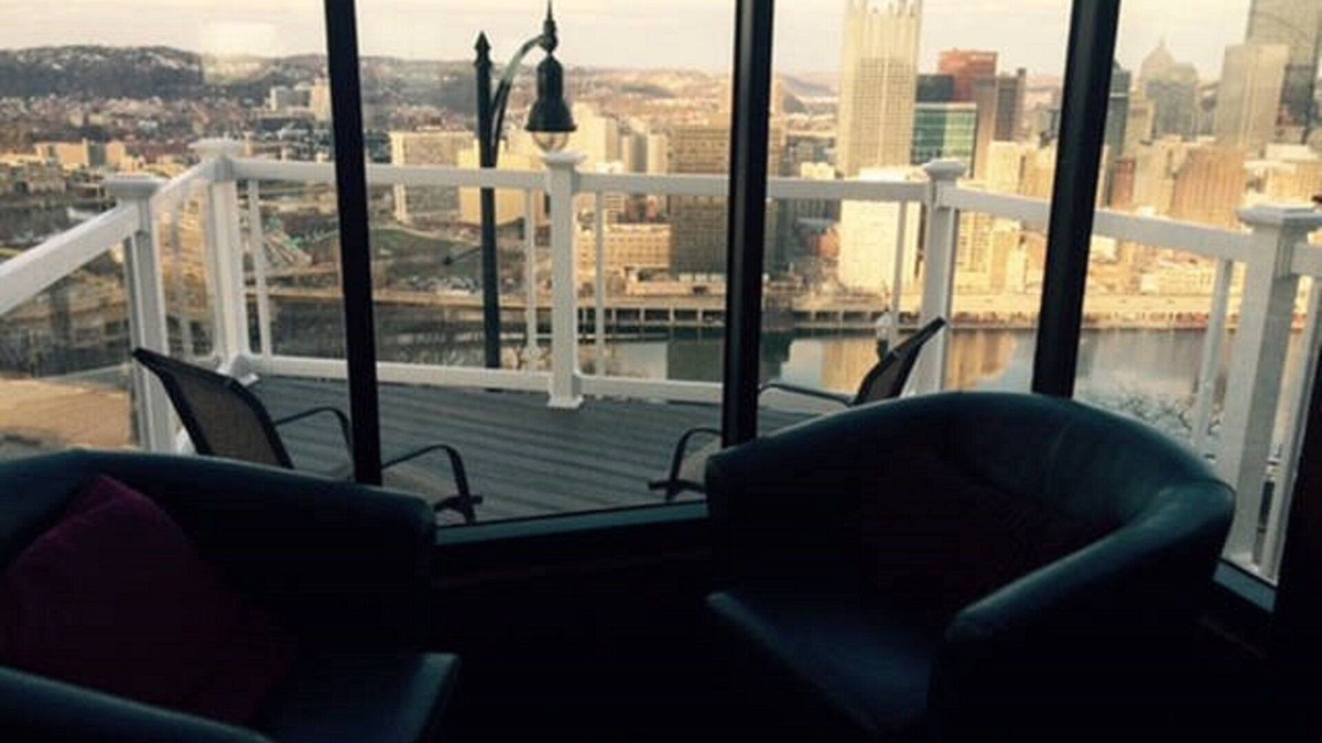 Mount Washington Apartment | Luxury Pittsburgh Grandview Ave Apt