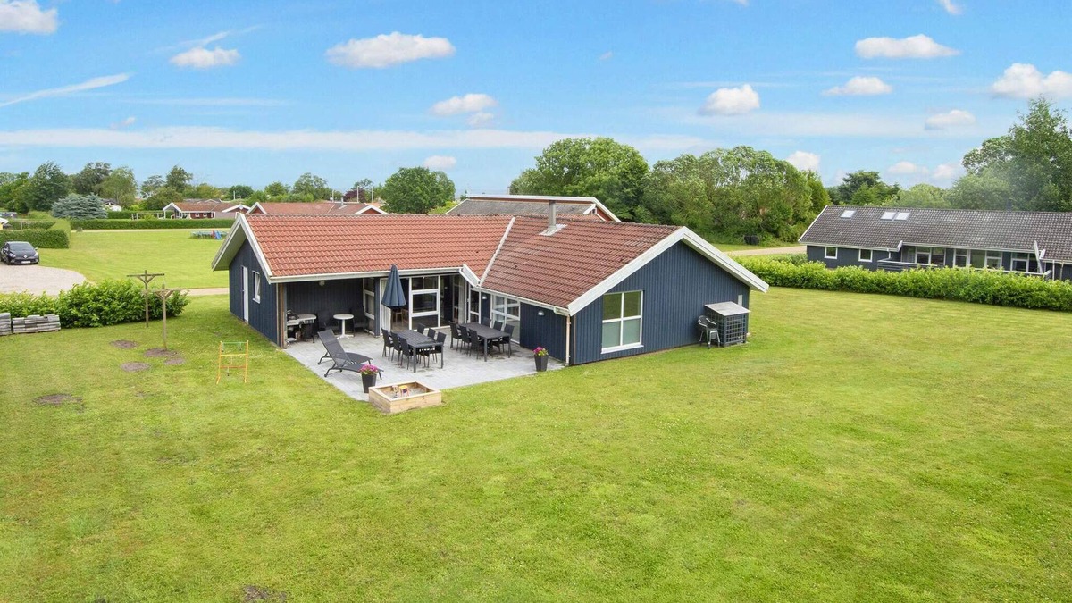 Nordborg House | Luxury Pool House near Beach - By Traum Ferienwohnungen