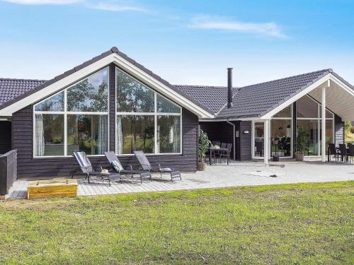 Idestrup House | Luxury Pool Villa in Marielyst - By Traum Ferienwohnungen