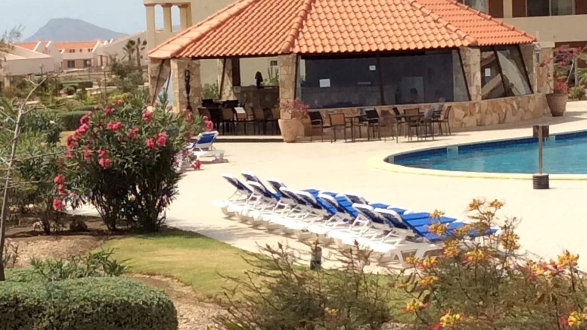 Santa Maria Apartment | Luxury poolside apartment on the Ponta Preta beach.