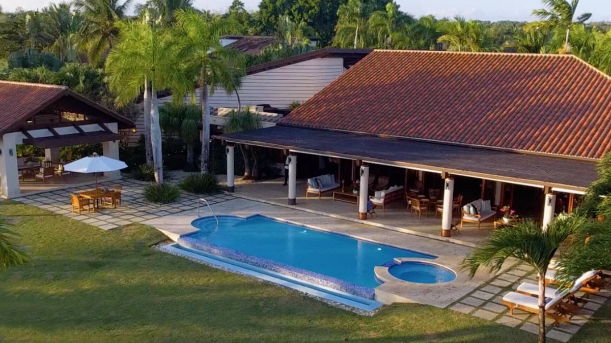 Las Palmas House | Luxury Private 5-bedroom Villa in Casa de Campo, Fully Staffed, Two Golf Carts