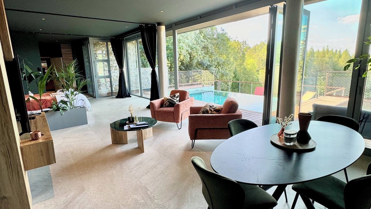 Abreschviller Villa | Luxury private villa with heated pool, spa and sauna