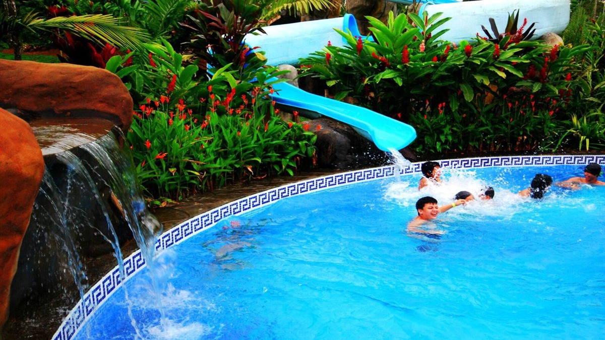 Guayabo Resort | Luxury Rainforest King Room
