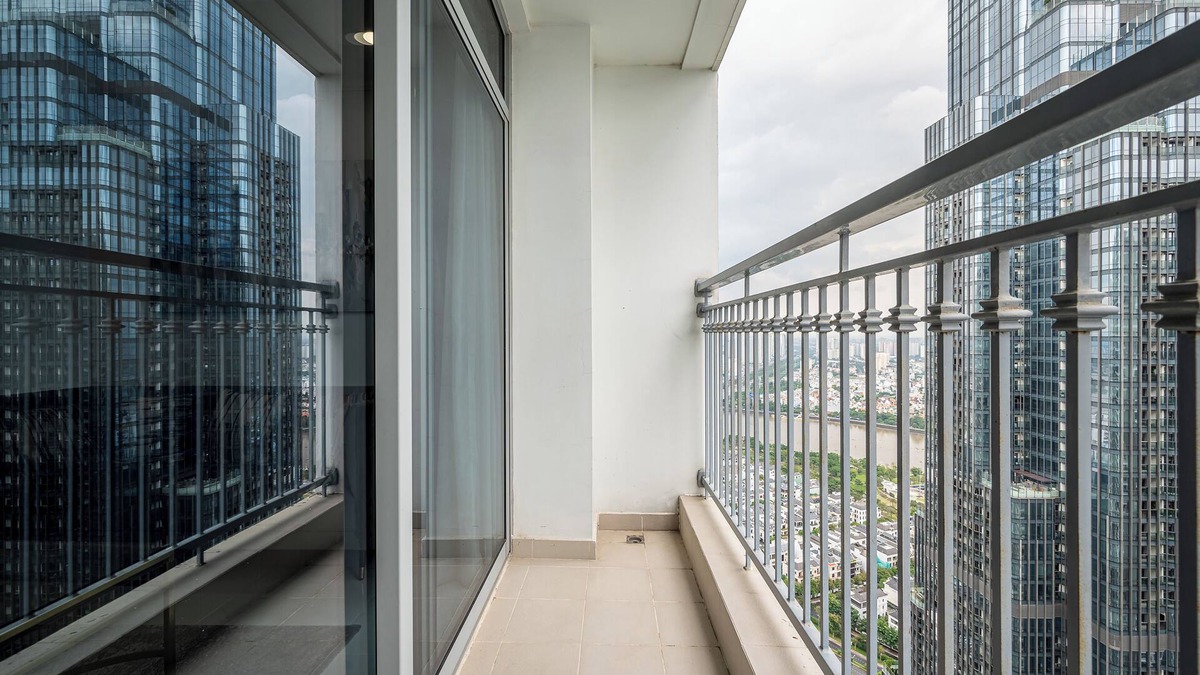 Hang Xanh Apartment | Luxury Radison at Landmark 81 Vinhomes