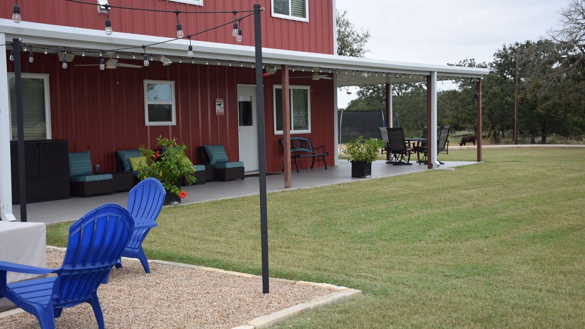 Bryan House | Luxury Ranch living, 10 min to Kyle Field