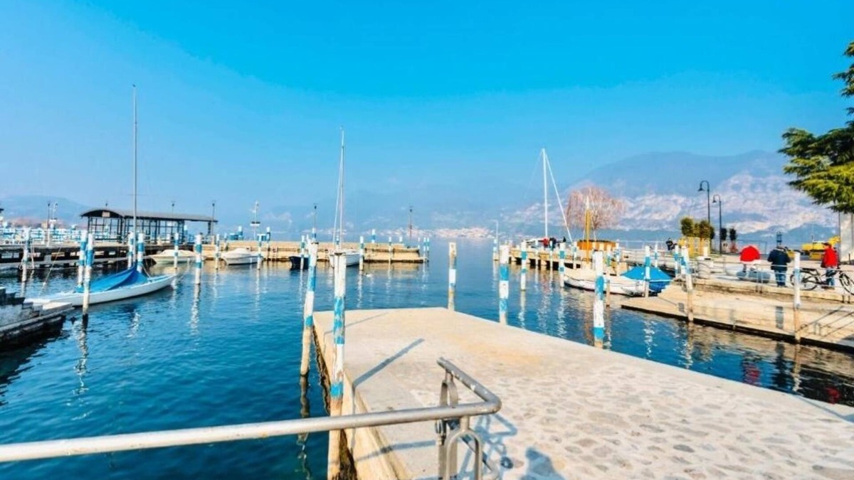 Iseo Apartment | Luxury residence in the historic center
