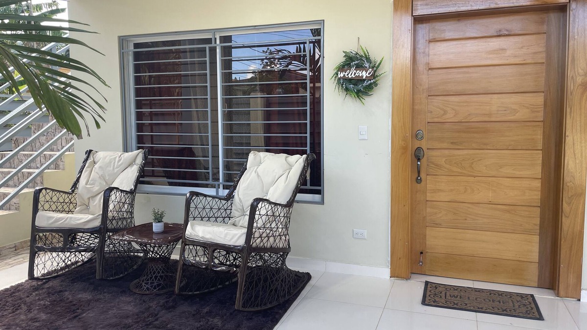 Jarabacoa House | Luxury residential home with free parking on site