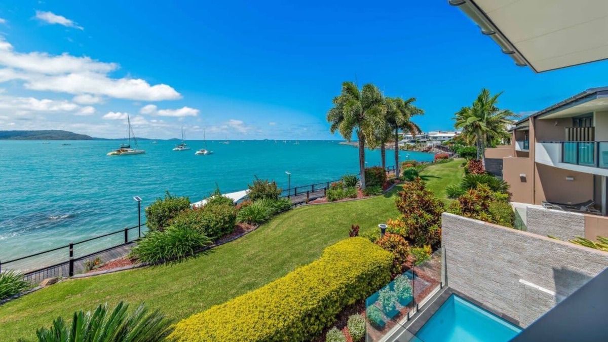 Airlie Beach Villa | Luxury Resort Waterfront Living With Private Pool at Mirage Whitsundays.