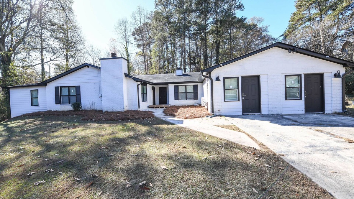 Church Street House | LuXuRy Retreat 4 beds mins From downtown&Airport