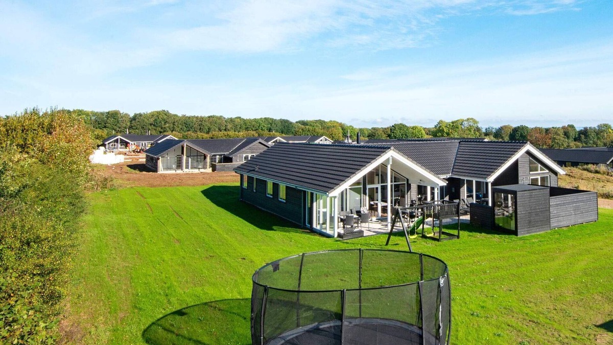 Mommark Strand House | Luxury Retreat in Mommark - By Traum Ferienwohnungen