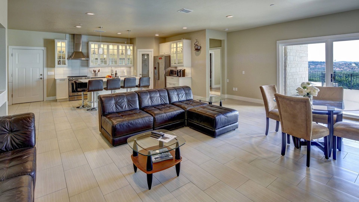 Lost Creek House | Luxury retreat, magnificent sunset views