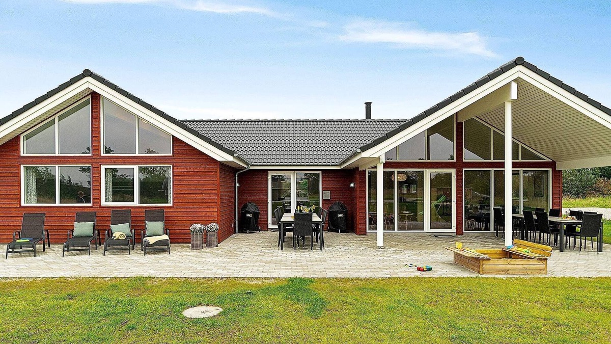 Grenaa House | Luxury Retreat with Pool - By Traum Ferienwohnungen