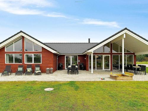 Grenaa House | Luxury Retreat with Pool - By Traum Ferienwohnungen