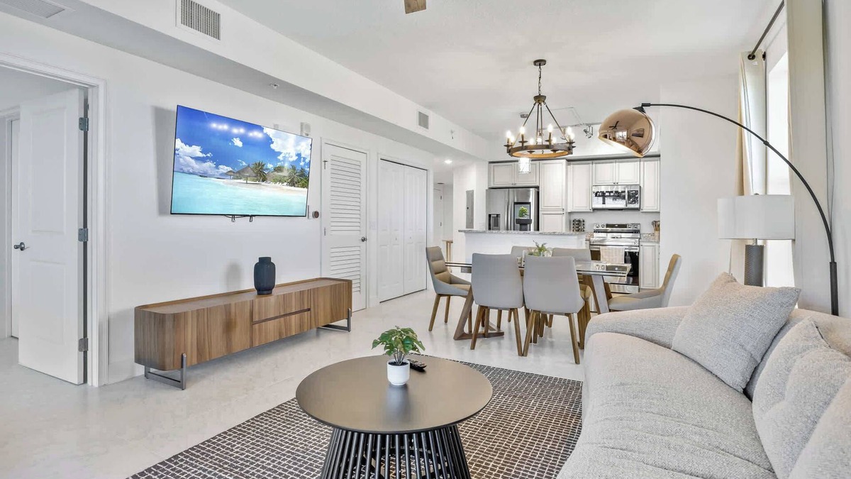 Merritt Island Condo | Luxury River Front Secluded Condo w Resort Amenities